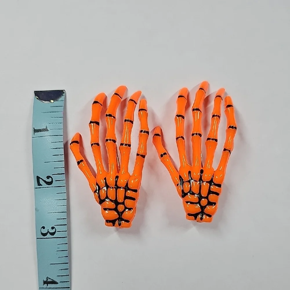 Hair Clips Skeleton‎ Hand Halloween Orange Hair Clips NEW